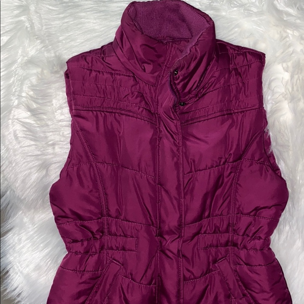 New York & Co. Fuschia Color Vest ⚜️